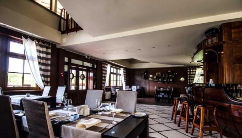 Port Hotel Ādaži Extérieur photo