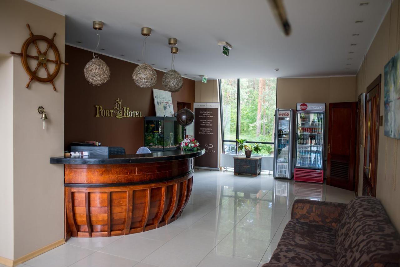 Port Hotel Ādaži Extérieur photo