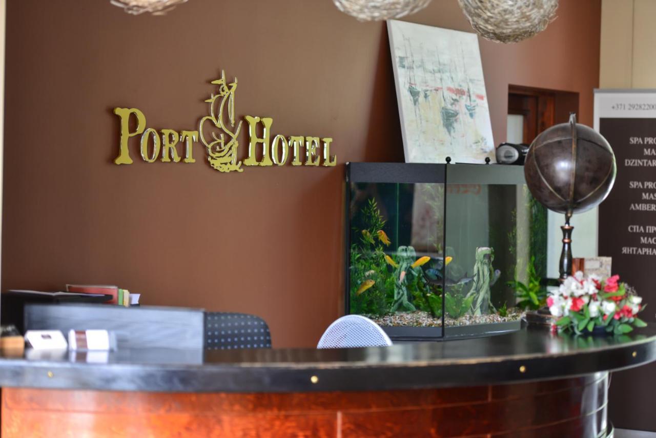 Port Hotel Ādaži Extérieur photo